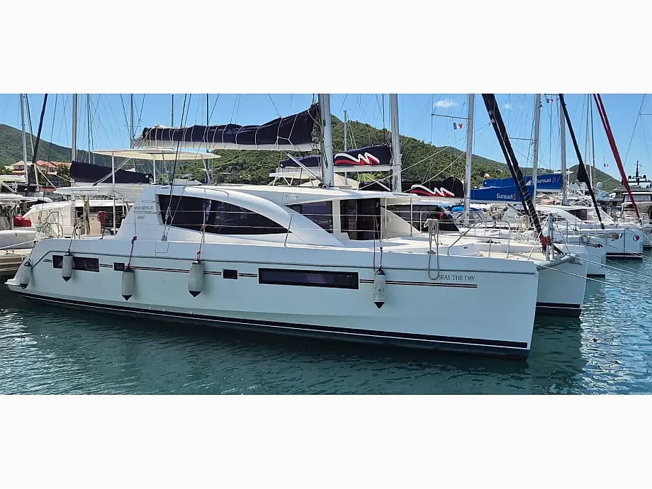 Leopard 48 in La Lonja Marina Charter - Photo 1